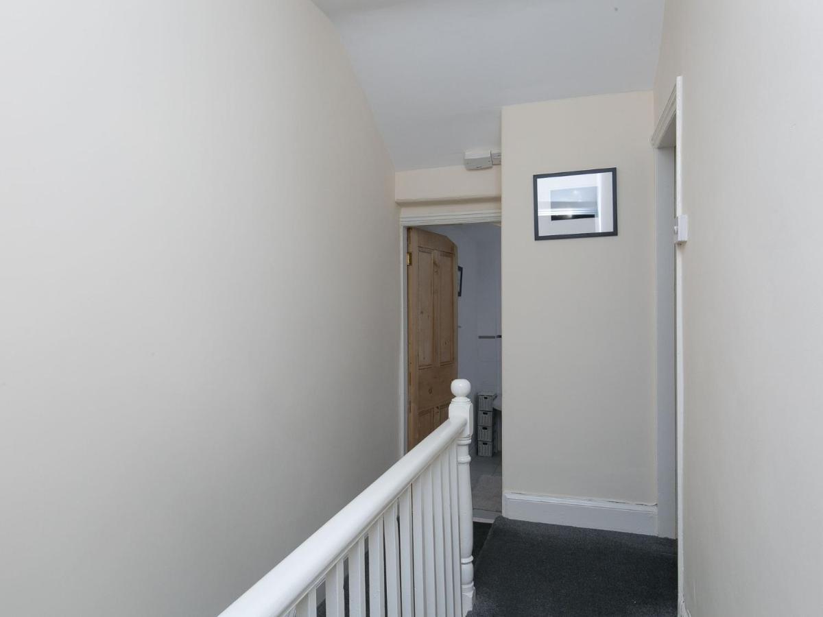 Pass The Keys Comfortable Stone Built Cottage In Menai Bridge Exterior foto
